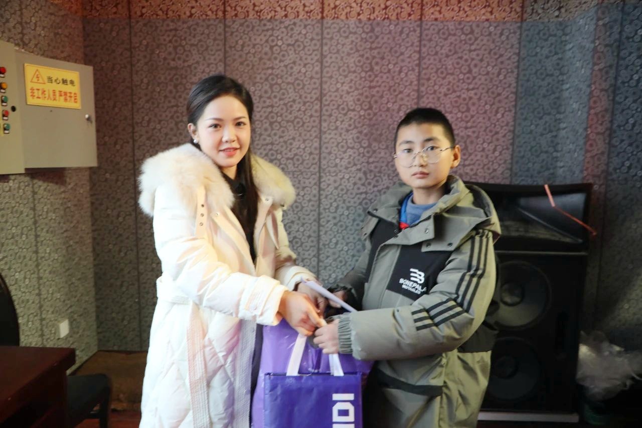 20250206094200_hh4m8mpjt3